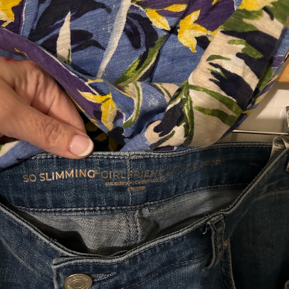 Chico’s fun summer capri denim and tank